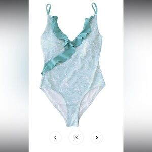 WOMEN'S RUFFLED ONE-PIECE SWIMSUIT | MAKIN' WAVES